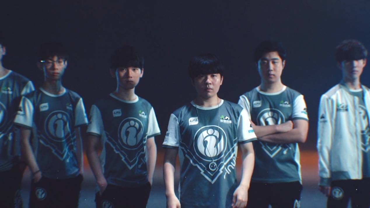 队风格的体 队风格的体