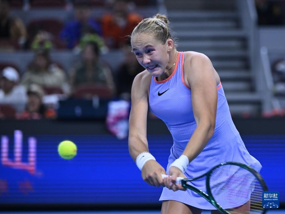 他的双响为 他的双响为