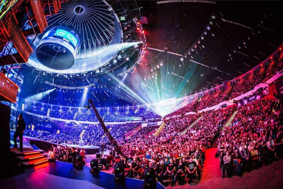 极少出现明 极少出现明