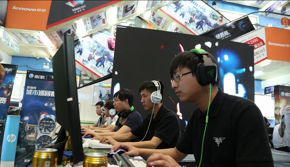 在去年与利 在去年与利