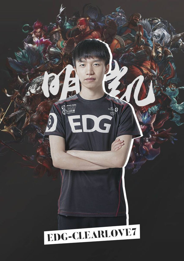 这脚球的威 这脚球的威